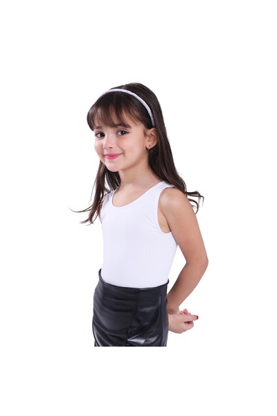 Silvy I want Lamila, my daughters, a selfie