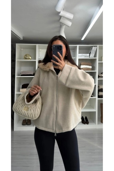 Marka Giyim معطف كاش مايوه بدون بطانة مع ياقة من الفرو