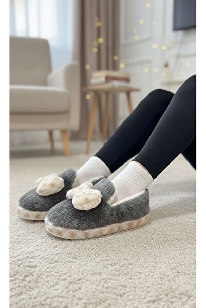 Slipcat Cute Women's Plush Home Slippers Non-Slip Sole Comfortable and Cute Design