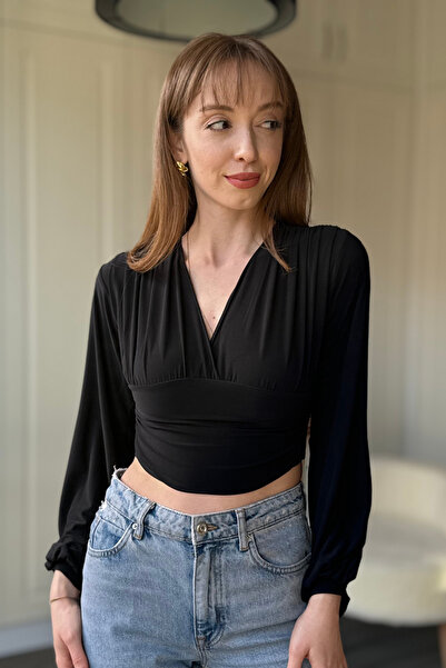 Dilay Gökoğlu Butik V Neck Draped Body