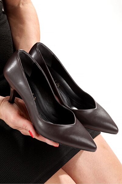 Y ESMA Stiletto Brown Leather Pointed Toe Closed 5 cm Thin Heel V-Toe New Season