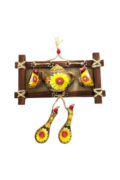 Ceramica Martinescu Wall sconce with ceramic miniatures