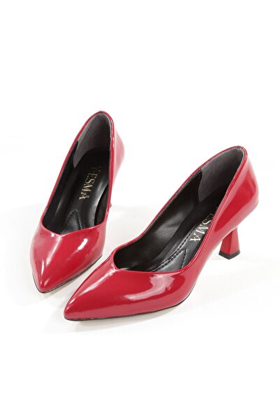 Y ESMA Stiletto Red Patent Leather Pointed Toe Closed 5 cm Cupped Heel V-Toe New Season