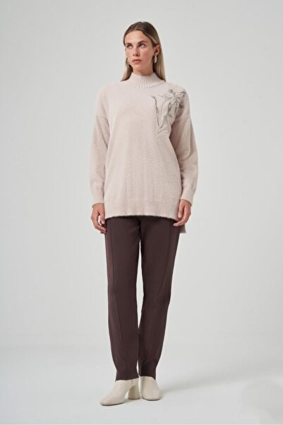 Nuss 7004 Crew Neck Floral Embroidered Angora Tunic