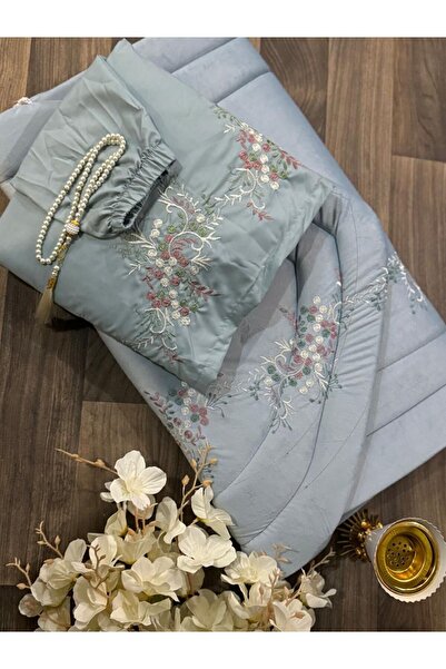 Generic Peacock distinctive prayer sets