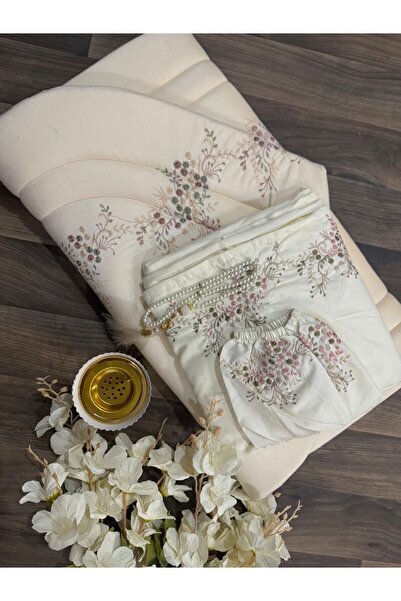 Generic Peacock distinctive prayer sets