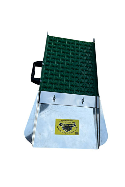 Sulice box, Altın arama bendi, Savak 25 x 67.5 cm paslanmaz celik, yesil mikrodream mat