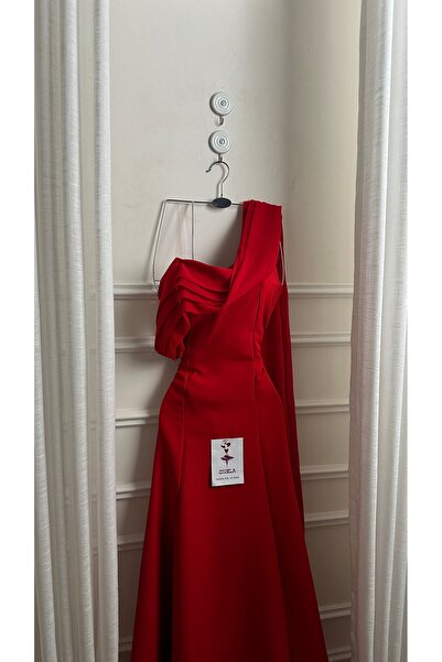 Onila Soft red dress with a shawl