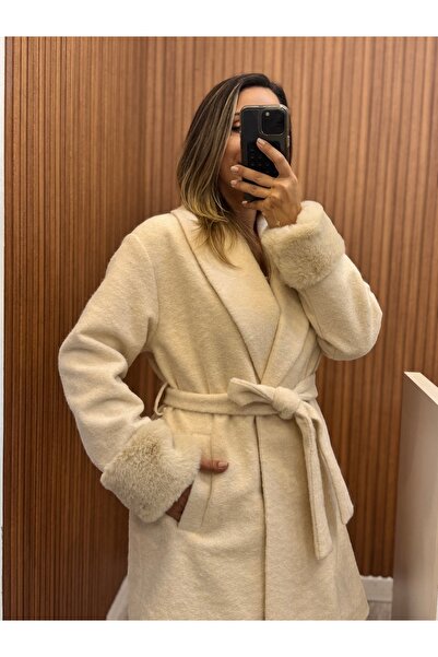 Robin Shawl Collar Sleeves Fur Coat