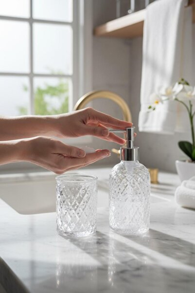 kitchenboost طقم حمام زجاجي يشمل موزع صابون سائل وحامل فرشاة أسنان - مجموعة م...