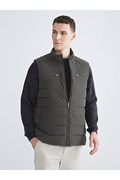 LC Waikiki Standard Mold Stand Collar Men's Puffer Vest