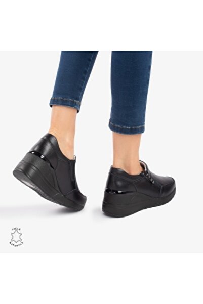 caraielli Women's Casual Leather Shoes Black