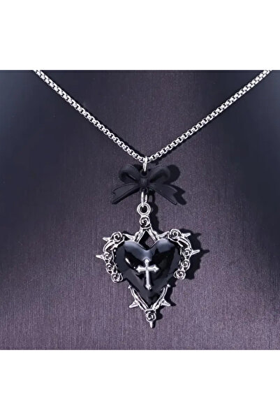 Mournbelle '' Heart of Arcana '' Gotik Kalpli Kolye