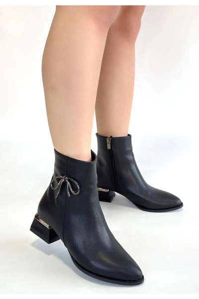 calperia Harly Black Leather Heeled Boots