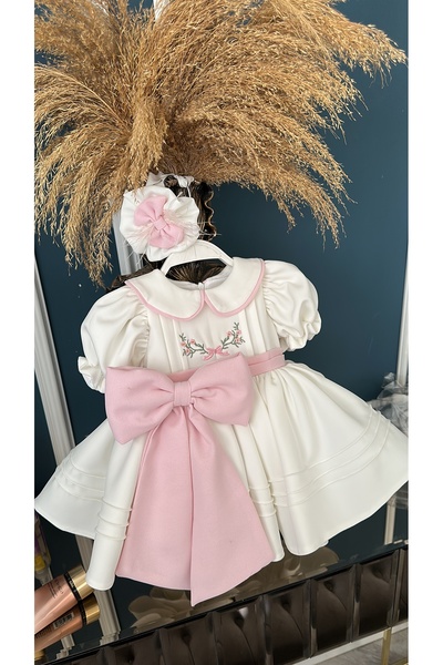 Dizaynbyasena Mevlüt elbise yaka çiçek detaylı