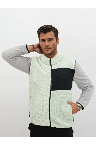 OXVİN Furry Plush Vest Woolen Lamb Welsoft Bone Zipper Pocket Detail (Full Size)