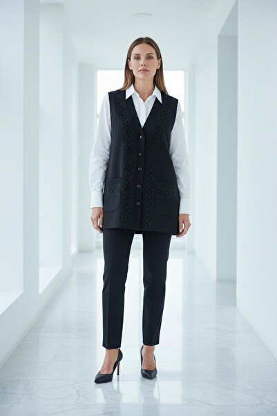 larocci Floya Knitted Vest Black + Shawl Gift