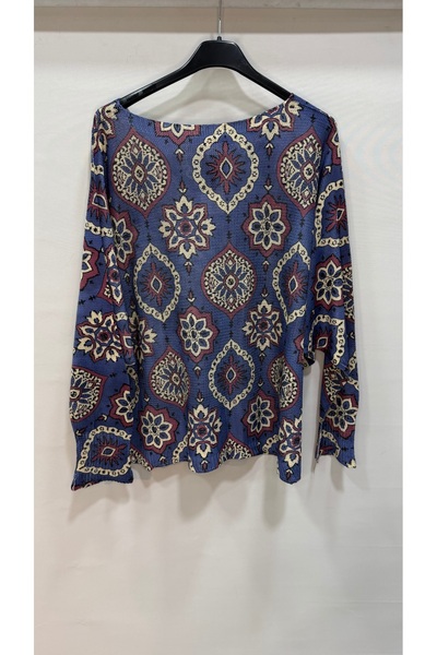 della moor Blue Italian Ethnic Pattern Bat Sleeve Mercerized Blouse