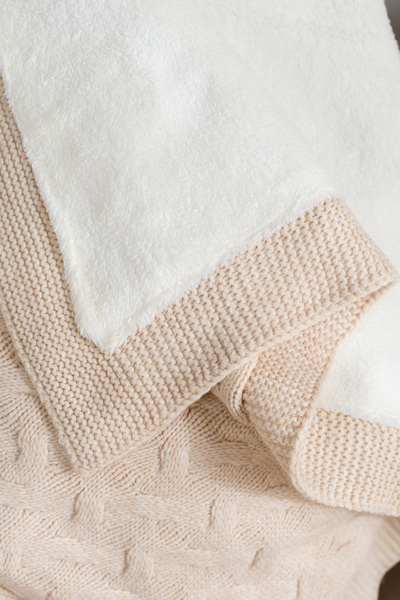 Koza Home Toffy beige hair knit baby blanket 100x100