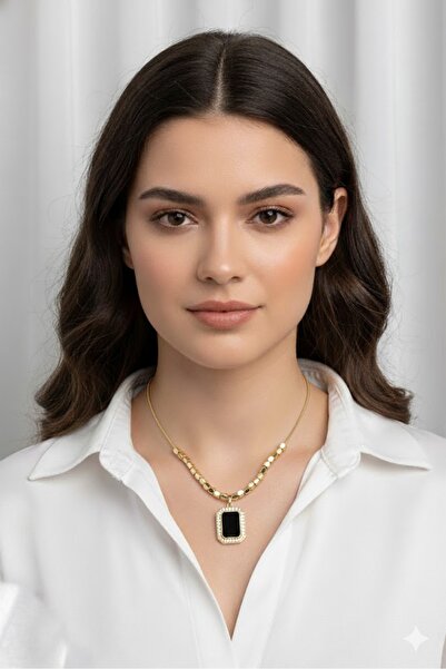 Dorvina قلادة نسائية من الفولاذ مرصعة بحجر الزركون الأسود طراز باجيت لون ذهبي...