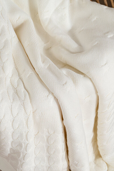 Koza Home Toffy cream knitted baby blanket 100x100