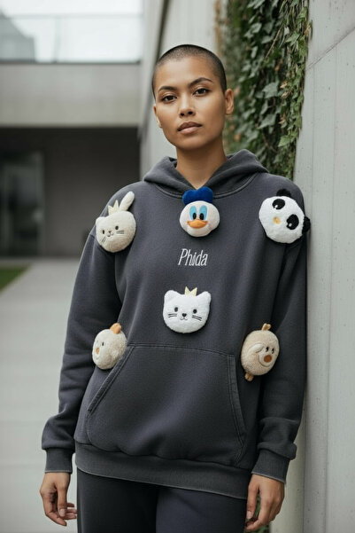 soBasic Women's 3D Plush Toy Detailed Hooded Oversized Sweat Comfortable Fit