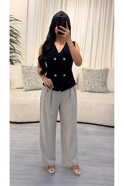SELSAL vest and gray pants set