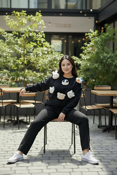 soBasic Women's 3D Plush Animal Figured Oversized Sweatshirt