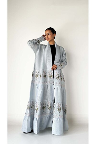 AYA عباية بليزر من قماش الجاكار على جانب واحد وأكمام