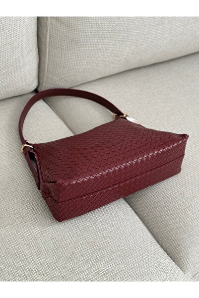 BAGLOVİS Baguette Burgundy Women's Shoulder Bag with Adjustable Strap and Knitted Pattern En30 Boy20