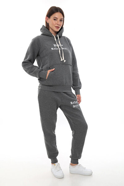 PHANTOM JEANS Σκούρο γκρι φλις κομψό γυναικείο σετ αθλητικής φόρμας με ελαστικό πόδι και τσέπες με κουκούλα Κεντημένο σετ με λεπτομέρειες