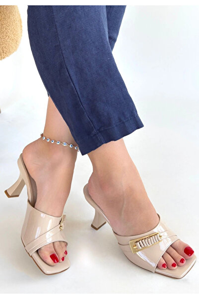 ALFA AKSESUAR 03 Sief bej patent leather high heeled slippers