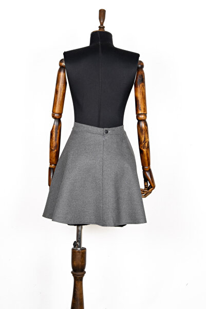 Sihirli Düğmeler Flared Skirt