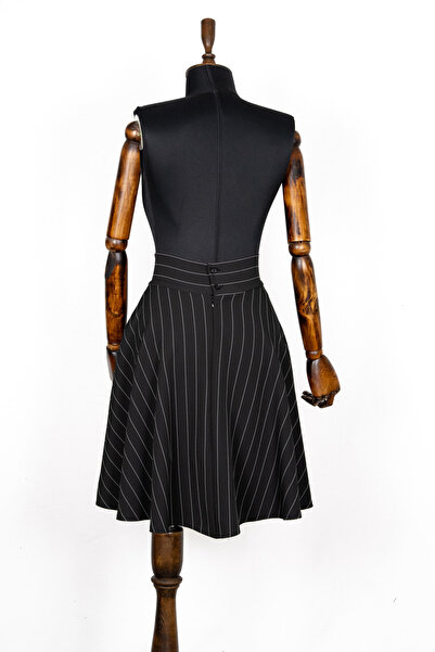 Sihirli Düğmeler Vintage Skirt