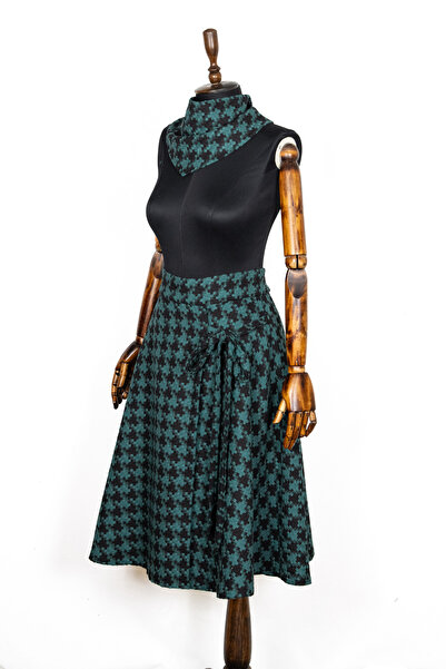 Sihirli Düğmeler Flared Skirt