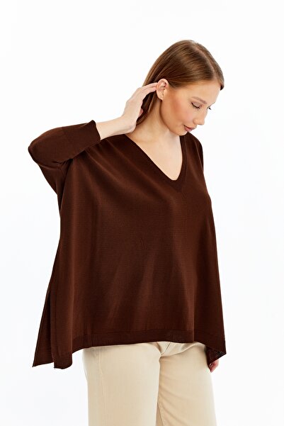 MA ananas Women's Burgundy V-Neck Loose Blouse