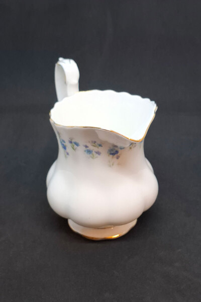 Royal Albert Memory Lane Bone China Antique Porcelain Blue Milk Jug 150 ml