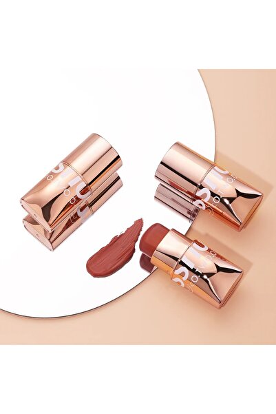 O.TWO.O Cosmetics High Pigment Blush Stick (Color01: Youthful)