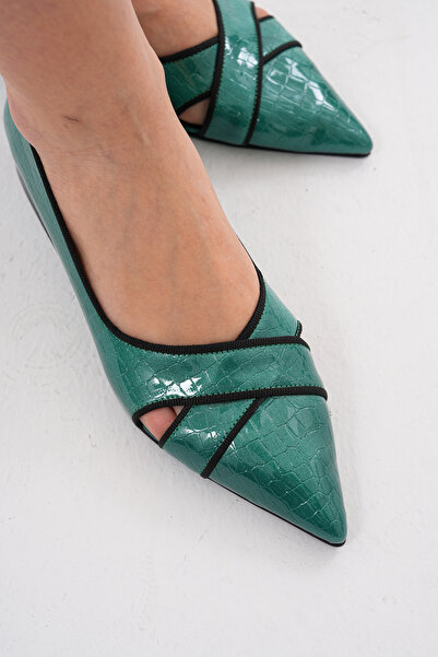 nuvilo Green Patent Leather Printed 2 cm Thick Heel Women's Ballet Shoes