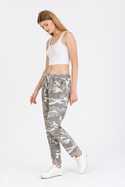 della moor Women's Beige Italian Camouflage Pattern Lycra Trousers