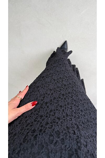 manana fashion Long Lined Lace Skirt