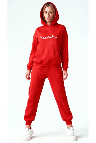 ClubSpaceAstro New Year Special – Reindeer Pulling a Sleigh Printed 3 Thread Ş Fleece-Lined Red K Hooded Bottom and Top Tracksuit Set