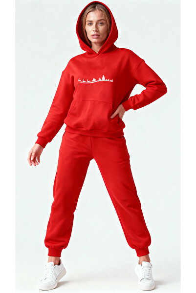ClubSpaceAstro New Year Special – Reindeer Pulling a Sleigh Printed 3 Thread Ş Fleece-Lined Red K Hooded Bottom and Top Tracksuit Set