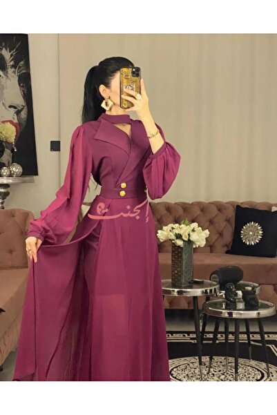 Elegent Burgundy chiffon dress with a double design and puffed sleeves