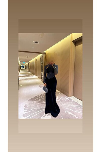FAKHM AL SAWAR Elegant winter velvet corset dress