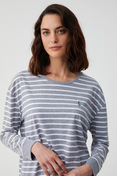 Catherine's Catherines Soft Textured Fabric Cycling Collar Long Sleeve Women's Pjamas Suit