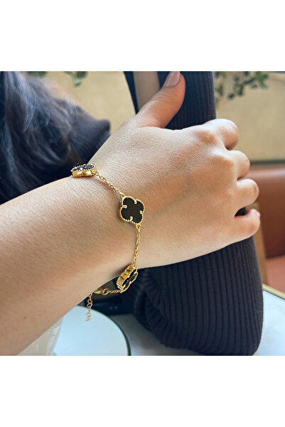 Amora Perla Jewelry Siyah Yonca Model Altın Kaplama Gümüş Bileklik