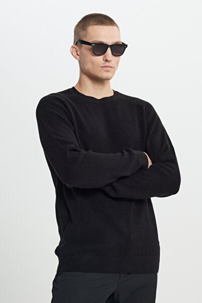 AC&Co / Altınyıldız Classics Black Standard Fit Regular Cut Crew Neck Patterned Knitwear Sweater