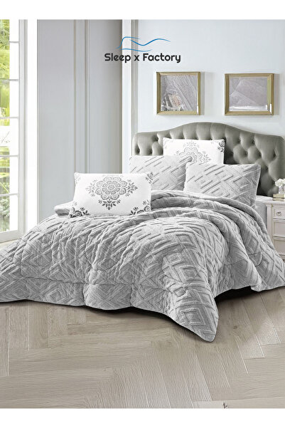 Sleep x Factory Winter Velvet Comforter Set – 6 Pieces – Double Size – Ultra Soft