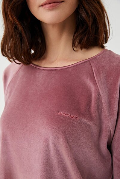 Catherine's Catherines Soft Velvet Circular Neck Long Sleeve Women's Pajama Set